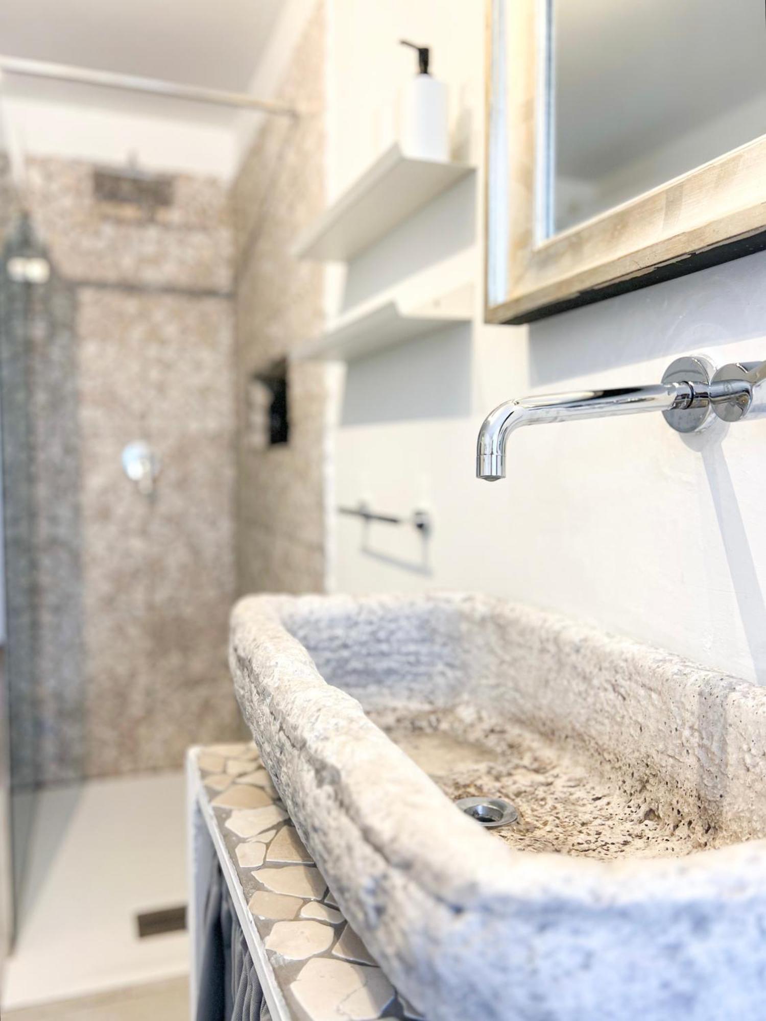 Comecasa 2 Bedrooms With Garden Apartment Benevello ภายนอก รูปภาพ